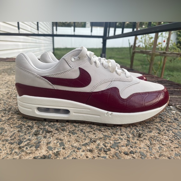 Women’s Nike Air Max 1 LX Sail Team Red Sneakers - Picture 4 of 11